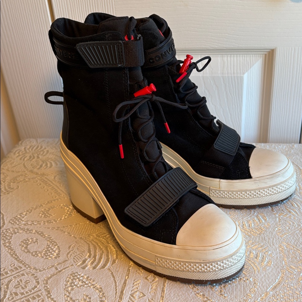 Converse Chuck Taylor All Star Womens Sz 8.5 Black Boots Chunky Platform Utility